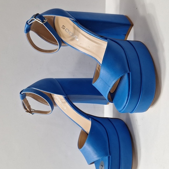 Soda Blue Y2K Faux Leather Ankle Strap High Platform Chunky Block Heels Size 7 - Picture 5 of 13